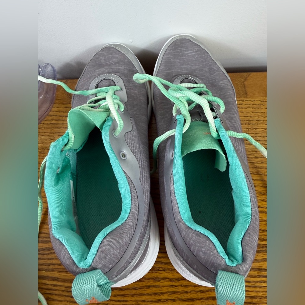 Vionic Womens Sneakers Shoes Size 10 Gray Athletic Outdoors‎ Casual - Picture 8 of 10
